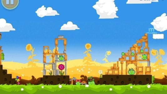 Angry Birds Seasons screenshot