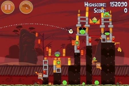 Angry Birds Seasons screenshot