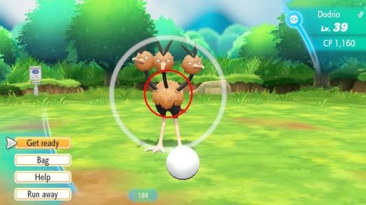 Pokémon: Let's Go, Pikachu! [Poké Ball Plus Bundle] screenshot