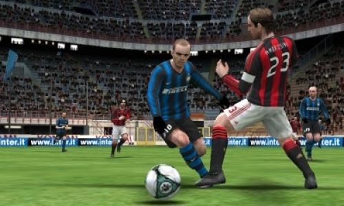 Pro Evolution Soccer 2011 3D screenshot